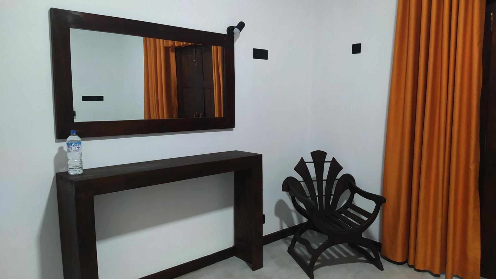 Yashi'S Place Sigirija Zewnętrze zdjęcie