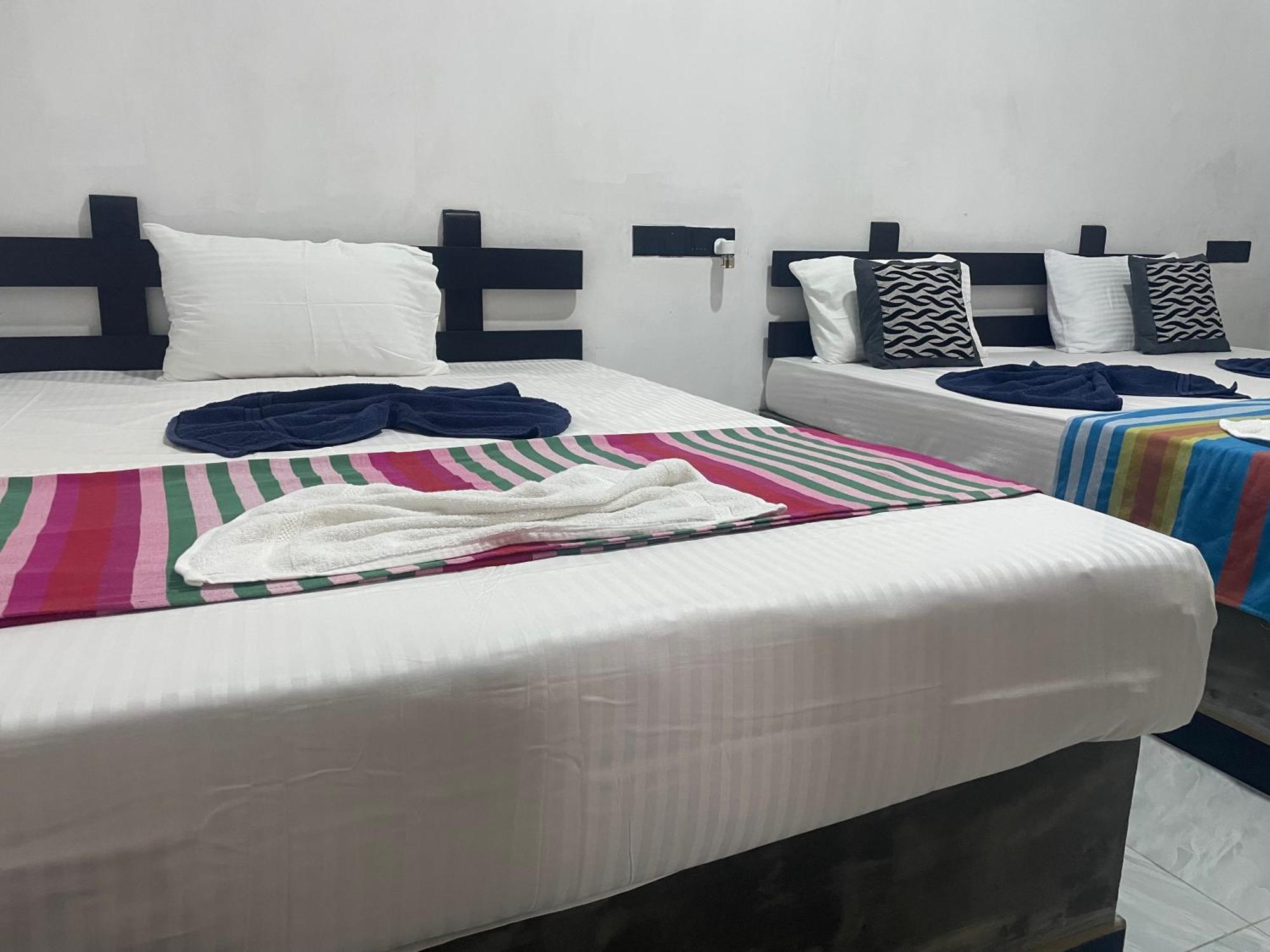 Yashi'S Place Sigirija Zewnętrze zdjęcie